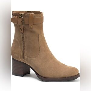 Trask Madison Boots Bootie Suede Taupe- Brand New In Box With Dust Bags